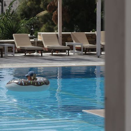 Armadoros Hotel / Ios Backpackers ภายนอก รูปภาพ