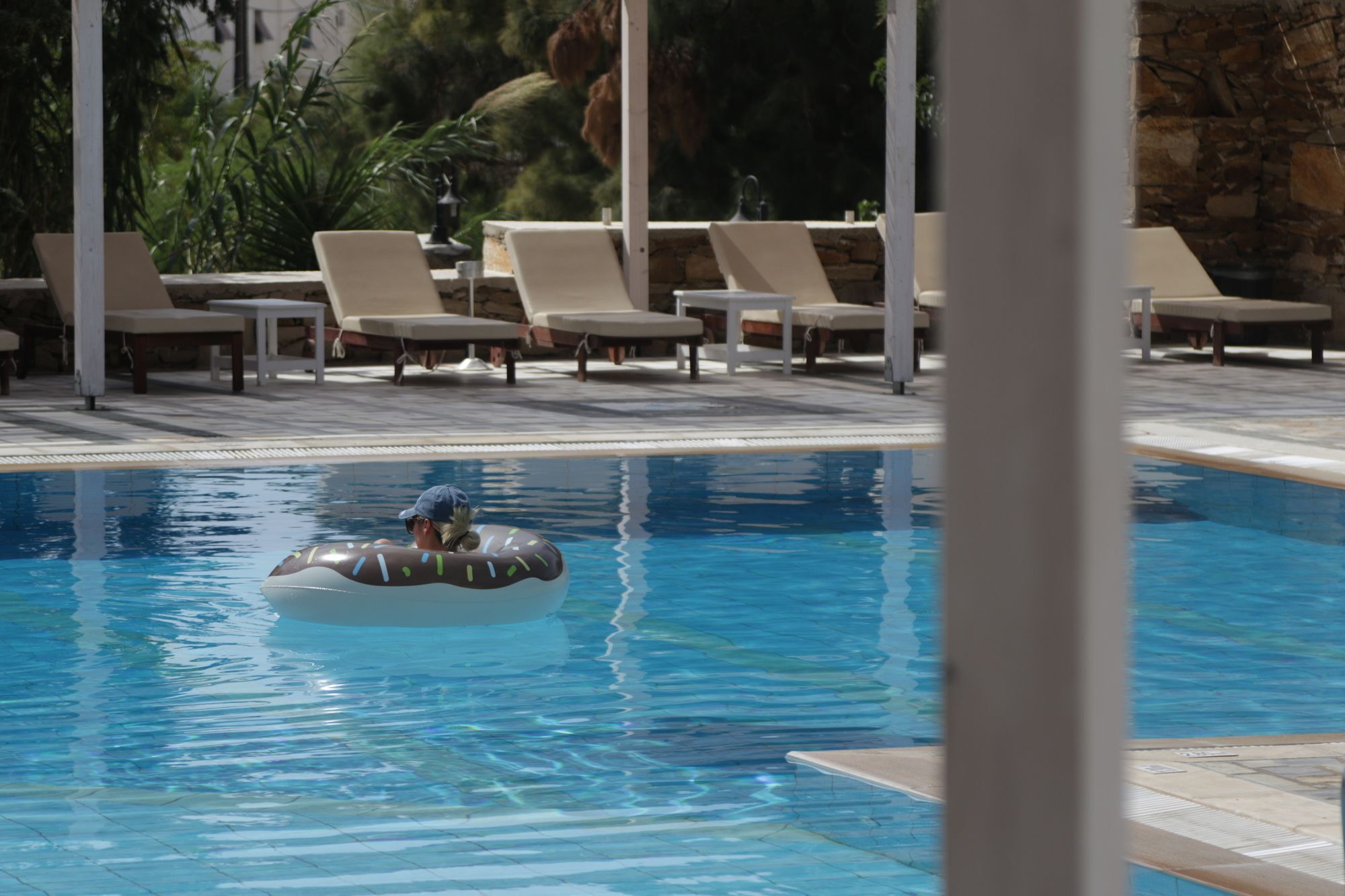 Armadoros Hotel / Ios Backpackers ภายนอก รูปภาพ